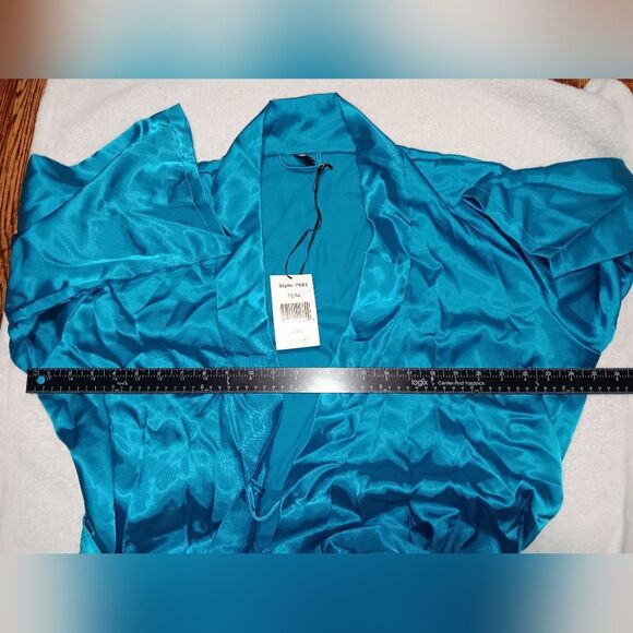 Adam & Eve iCollection Teal L/XL Satin Robe NWT - Picture 4 of 6